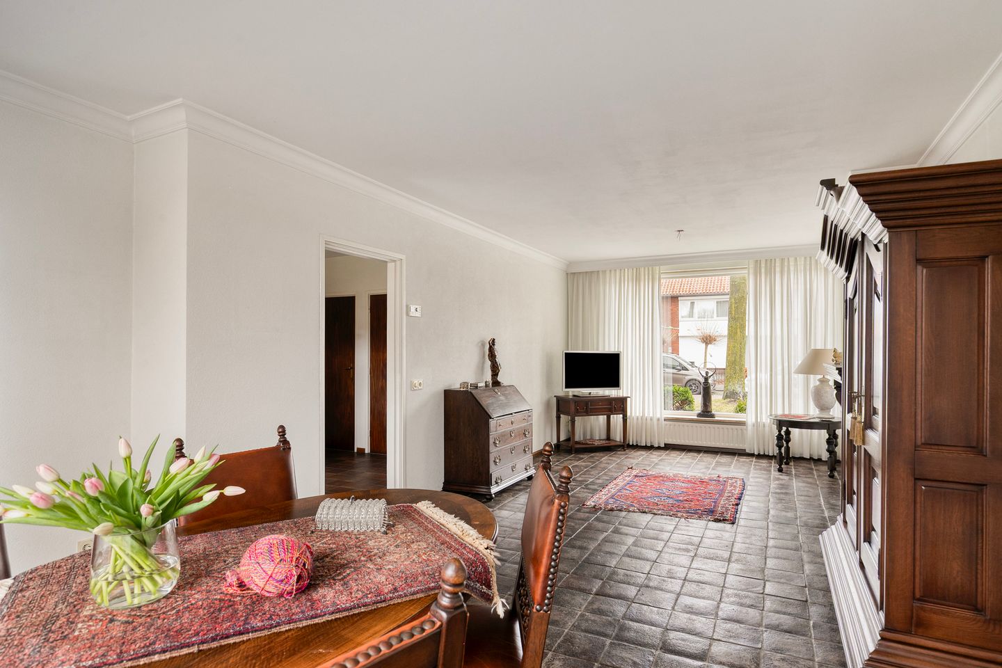 Foto 10 van Burgemeester van der Weidenlaan 63