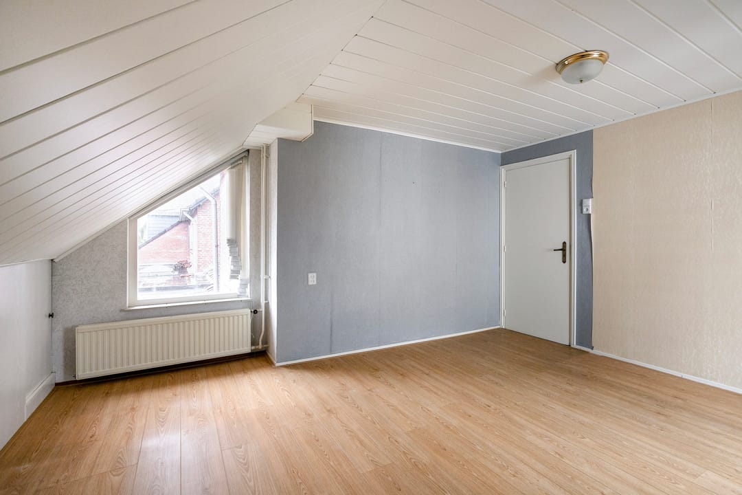 Foto 22 van Burgemeester van der Weidenlaan 63