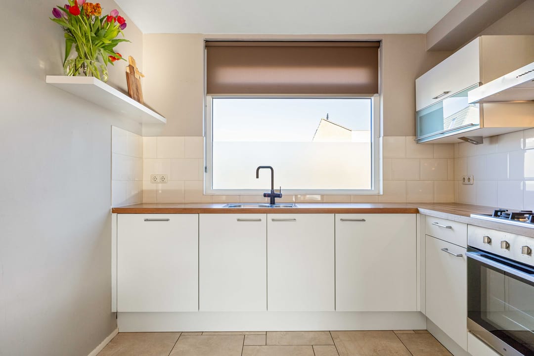 Photo 26 of Venuskade 28