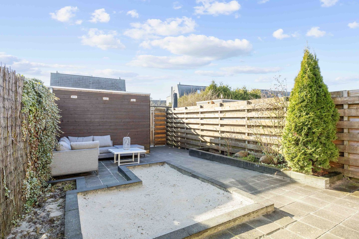 Photo 44 of Venuskade 28