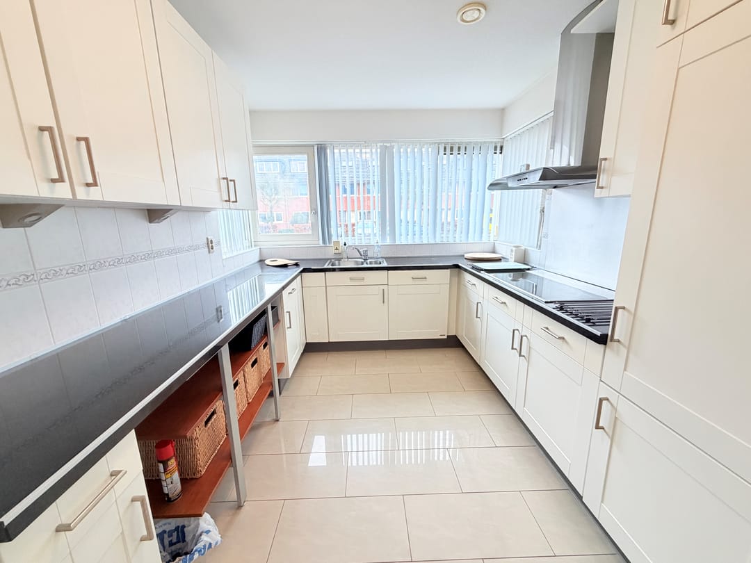 Foto 7 van Lien Gisolflaan 1