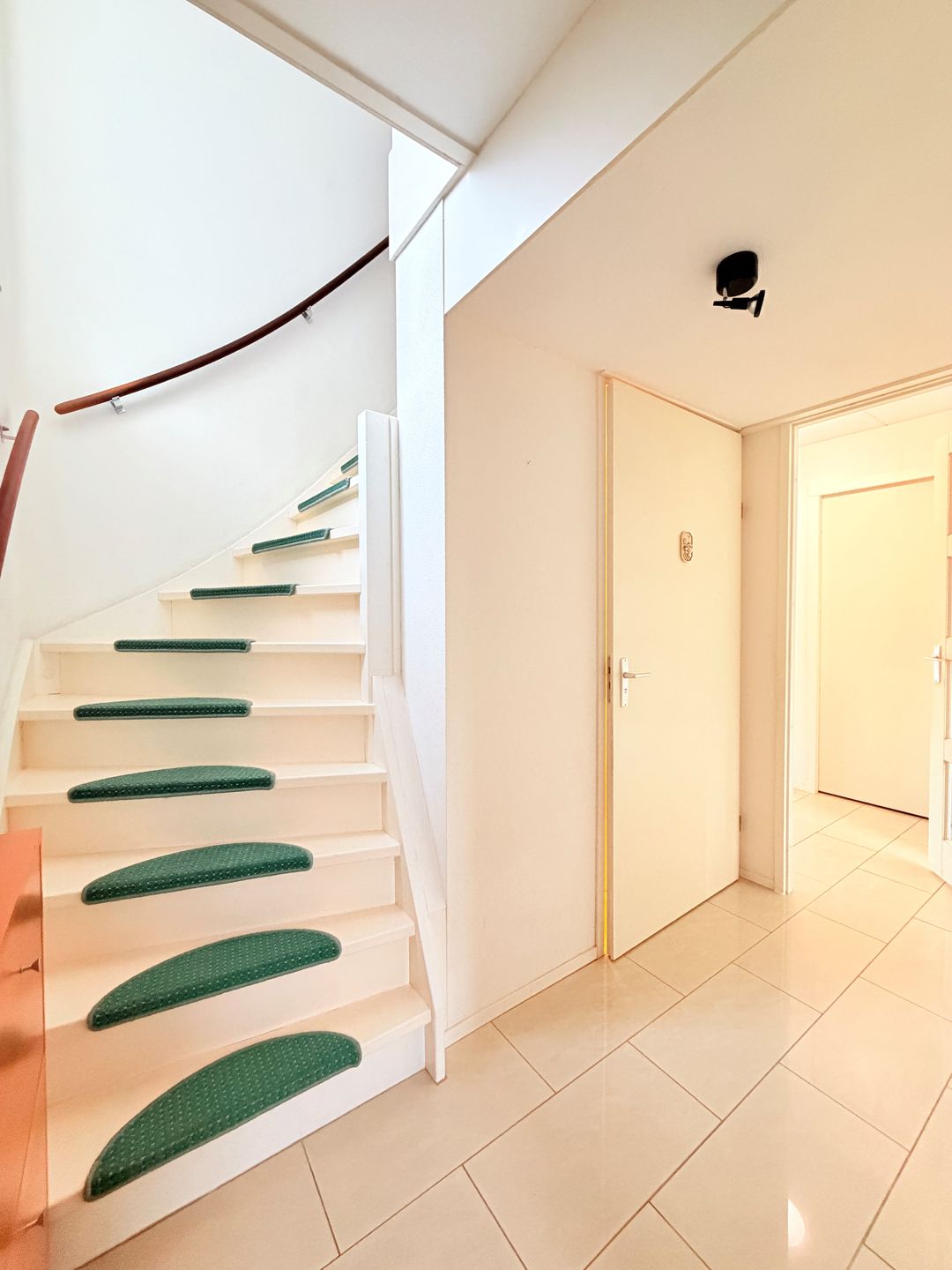 Foto 11 van Lien Gisolflaan 1