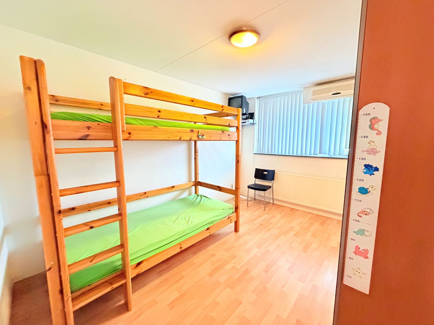 Foto 19 van Lien Gisolflaan 1