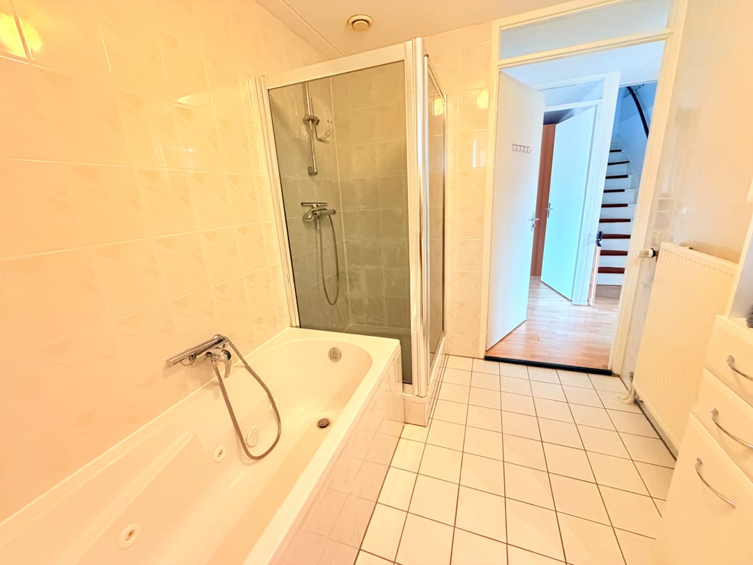 Foto 26 van Lien Gisolflaan 1