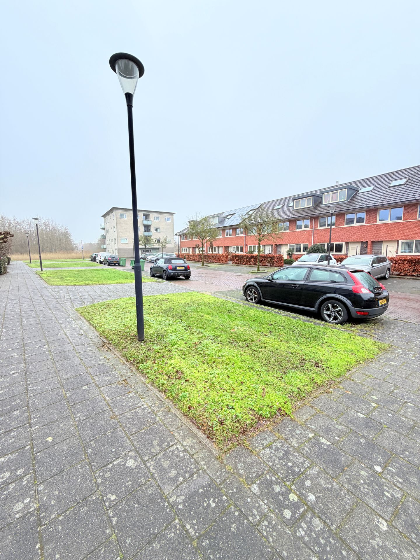 Foto 40 van Lien Gisolflaan 1