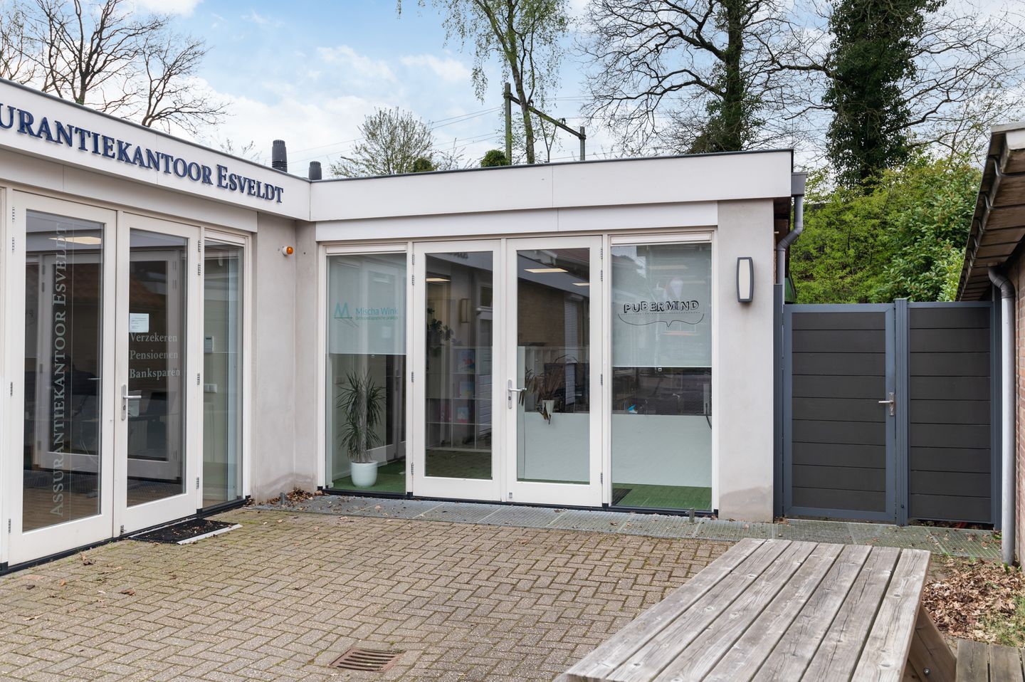 Bekijk foto 1 van Tuindorpweg 35-c