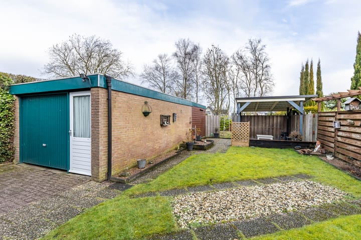 Foto 2 van Julianastraat 134