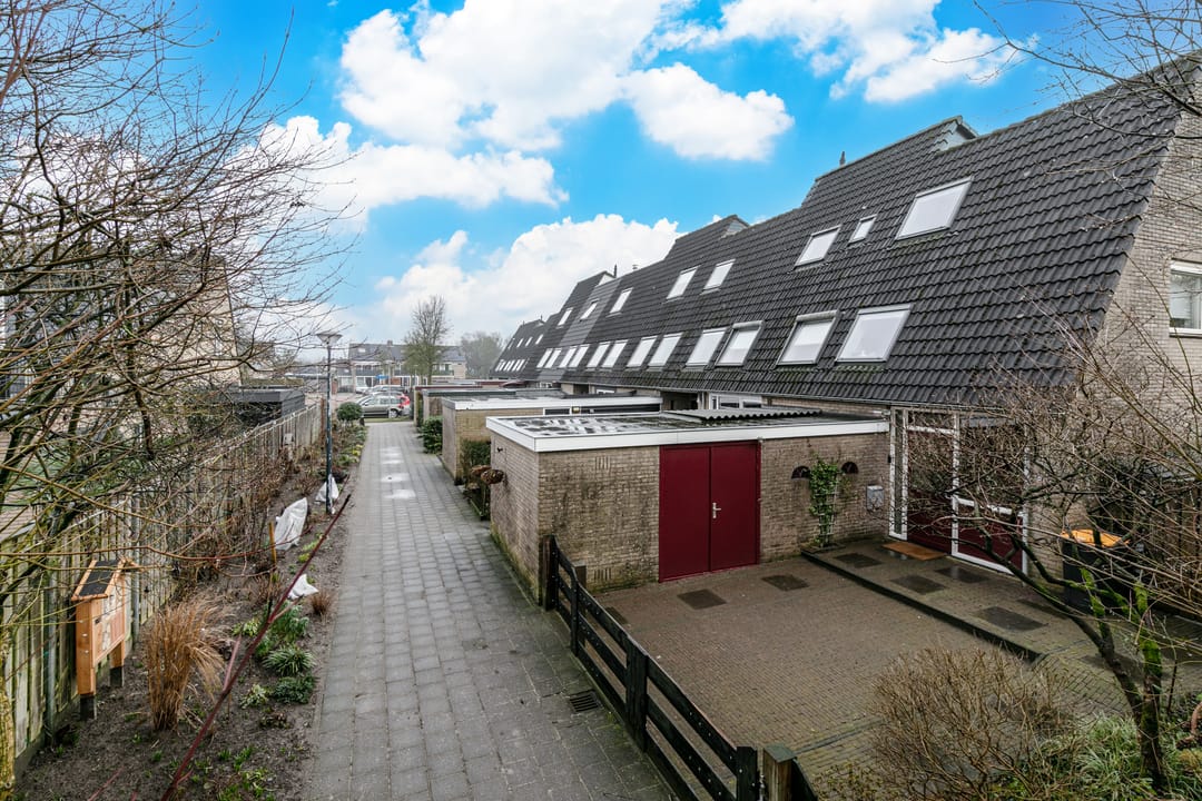 Foto 41 van Brucknerlaantje 55