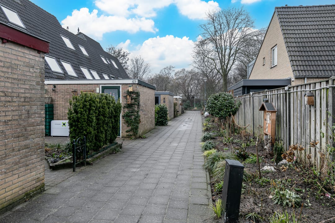 Foto 43 van Brucknerlaantje 55