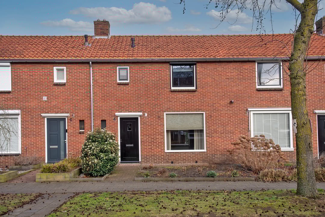 Foto 1 van Prins Bernhardstraat 4