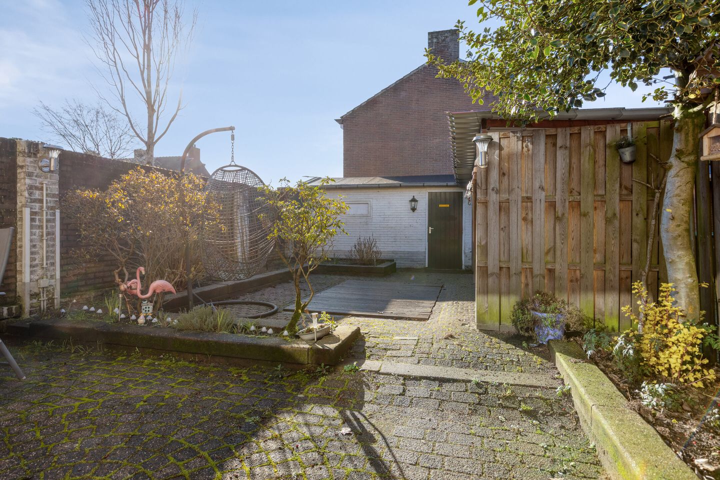 Photo 25 of Hertogenstraat 12