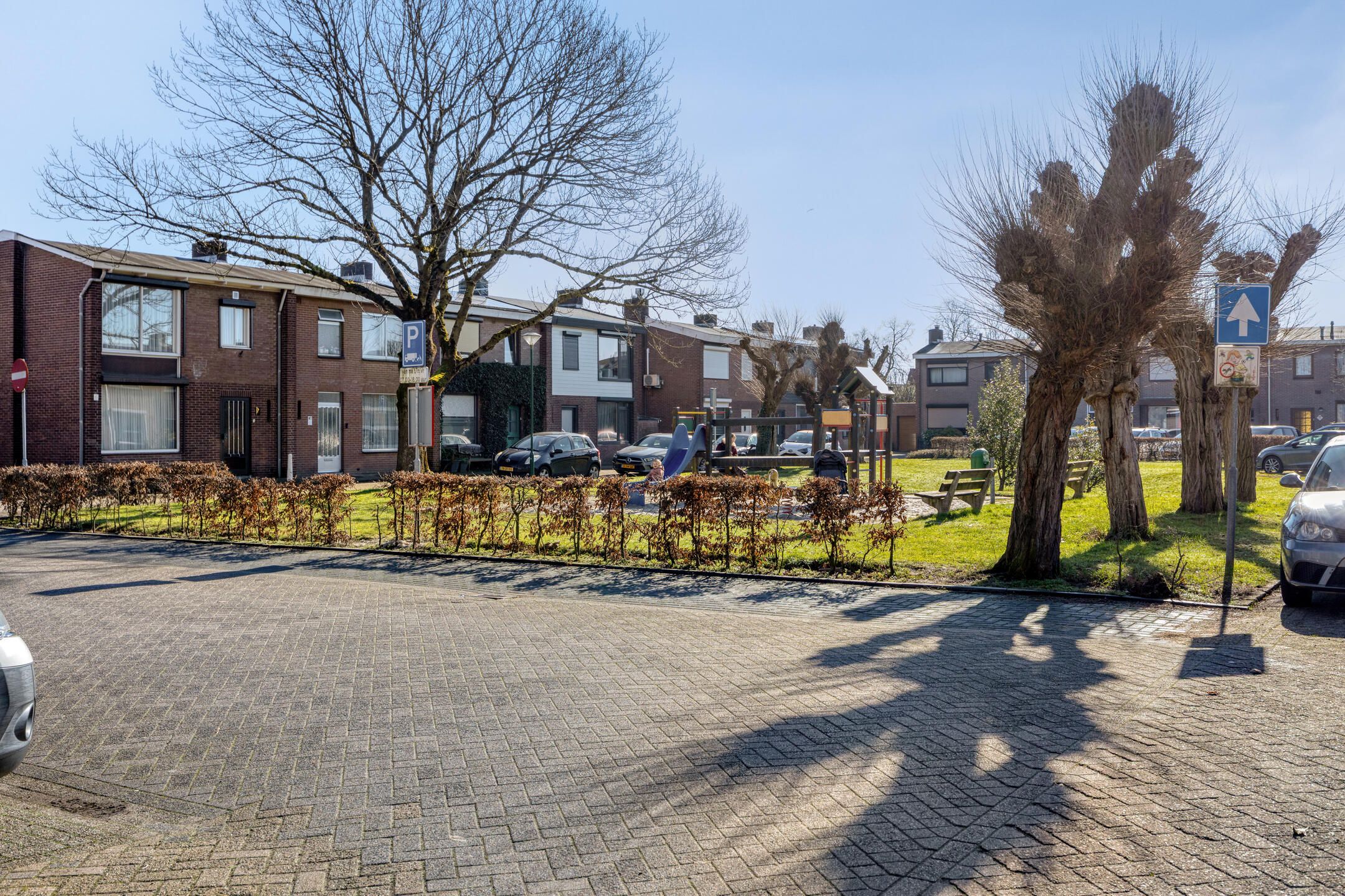 Photo 36 of Hertogenstraat 12