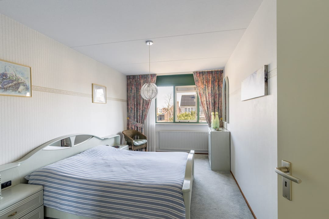 Photo 22 of Meerkoet 130