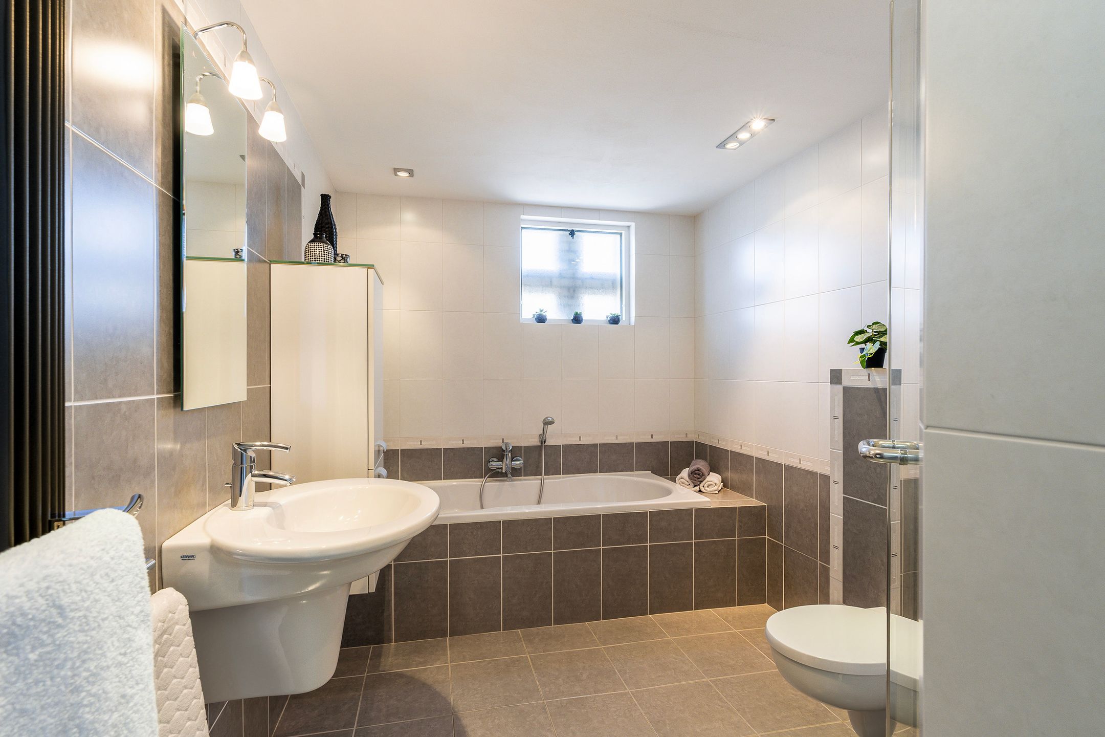 Photo 24 of Meerkoet 130