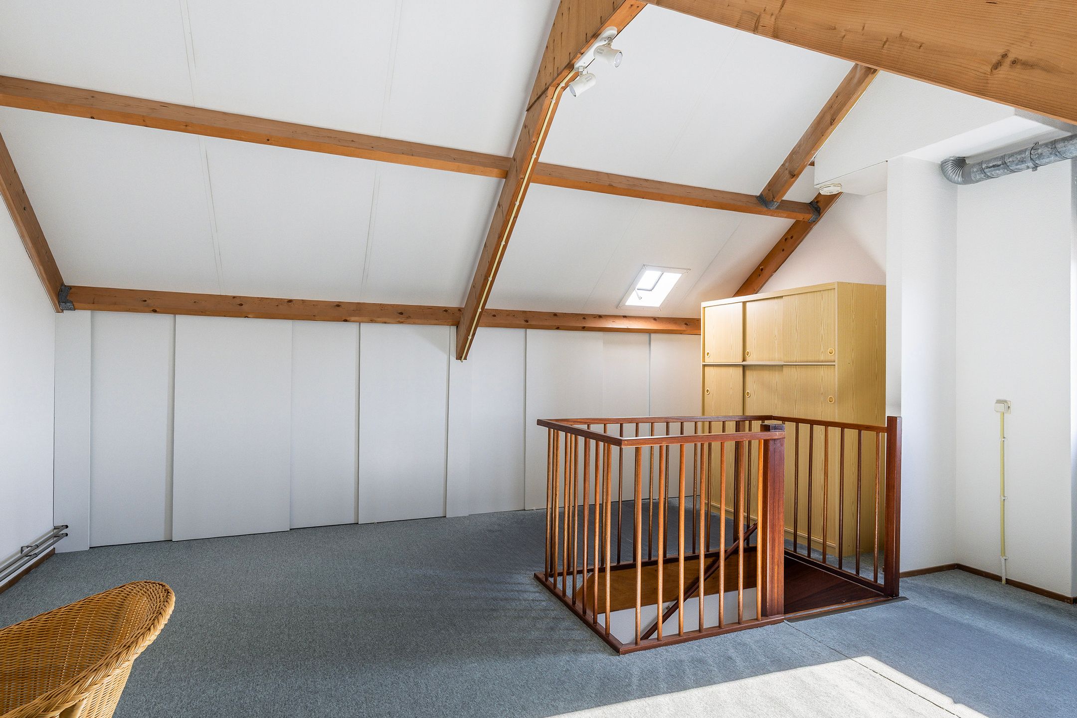 Photo 36 of Meerkoet 130