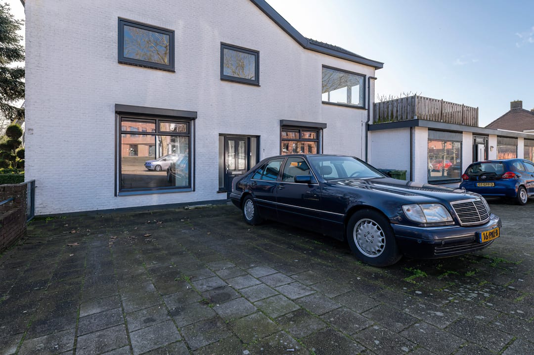 Photo 2 of Groeneweg 1