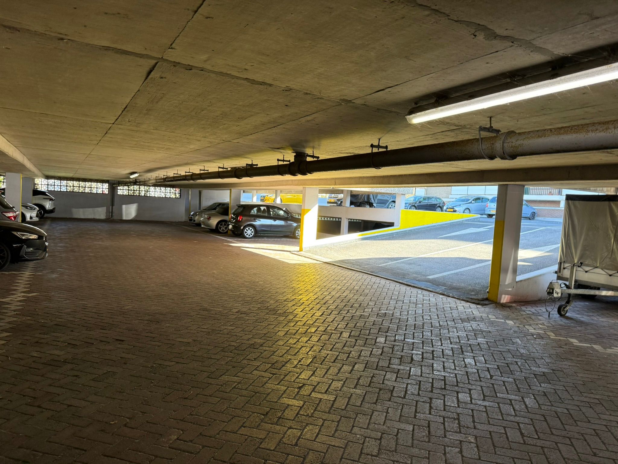 Foto 24 van Hammarskjöldlaan 467