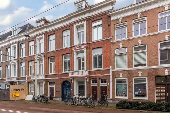 Photo 2 of Zoutmanstraat 48-M