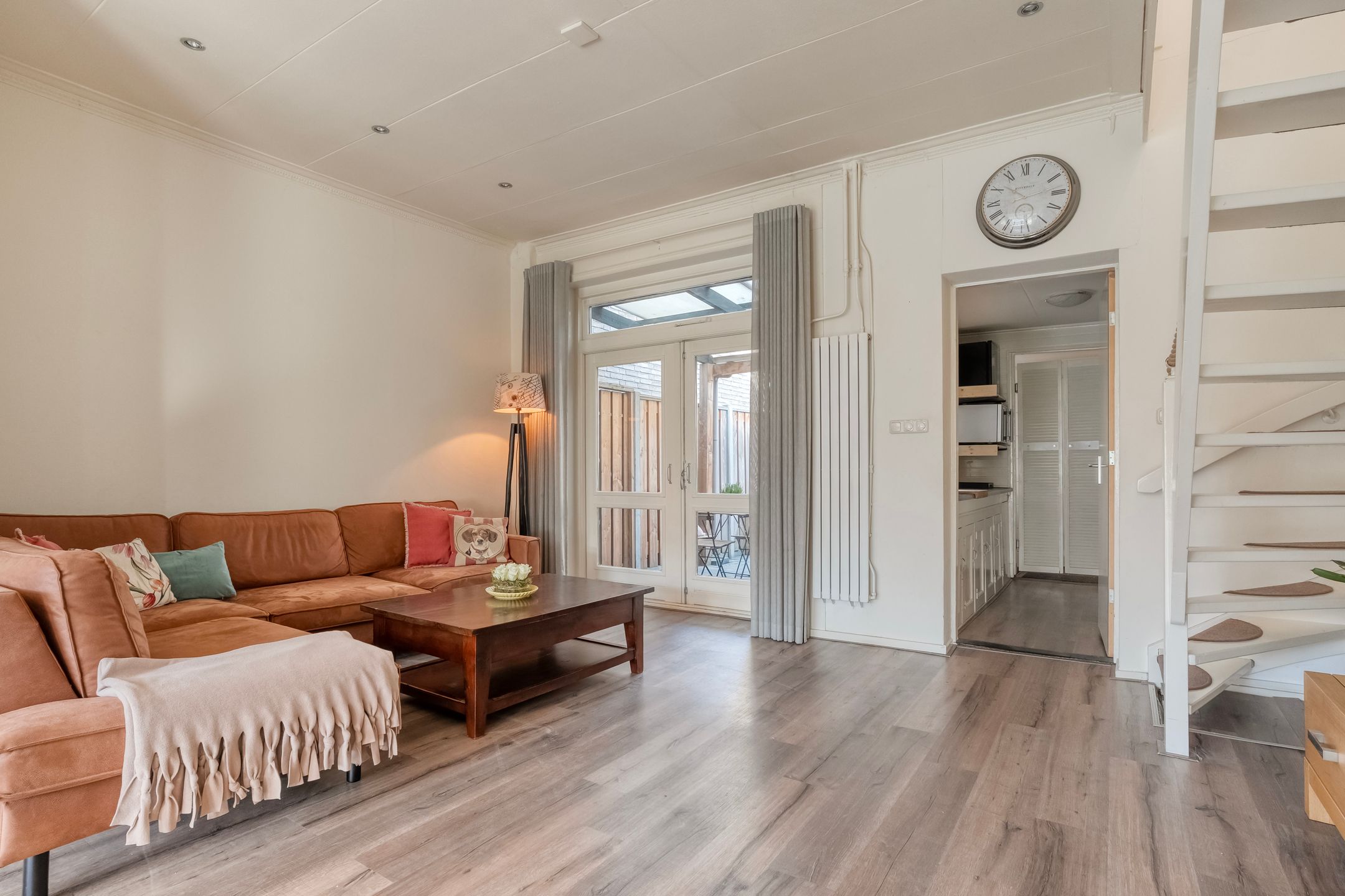 Foto 9 van Burgemeester J.C. van den Bergplein 26