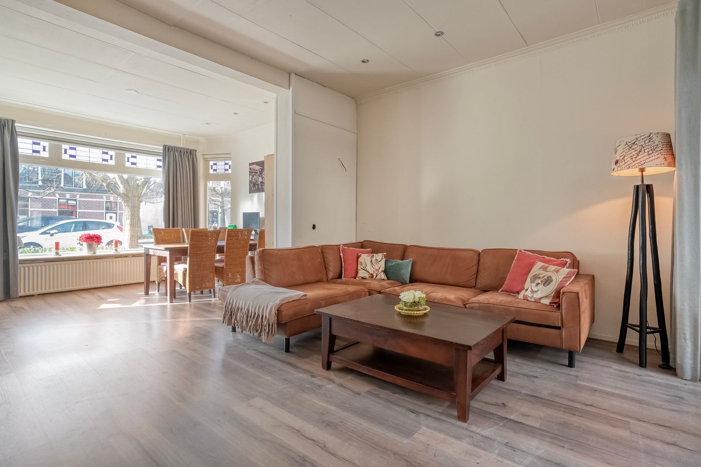 Foto 10 van Burgemeester J.C. van den Bergplein 26