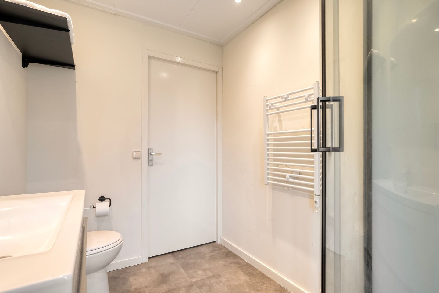 Foto 25 van Burgemeester J.C. van den Bergplein 26