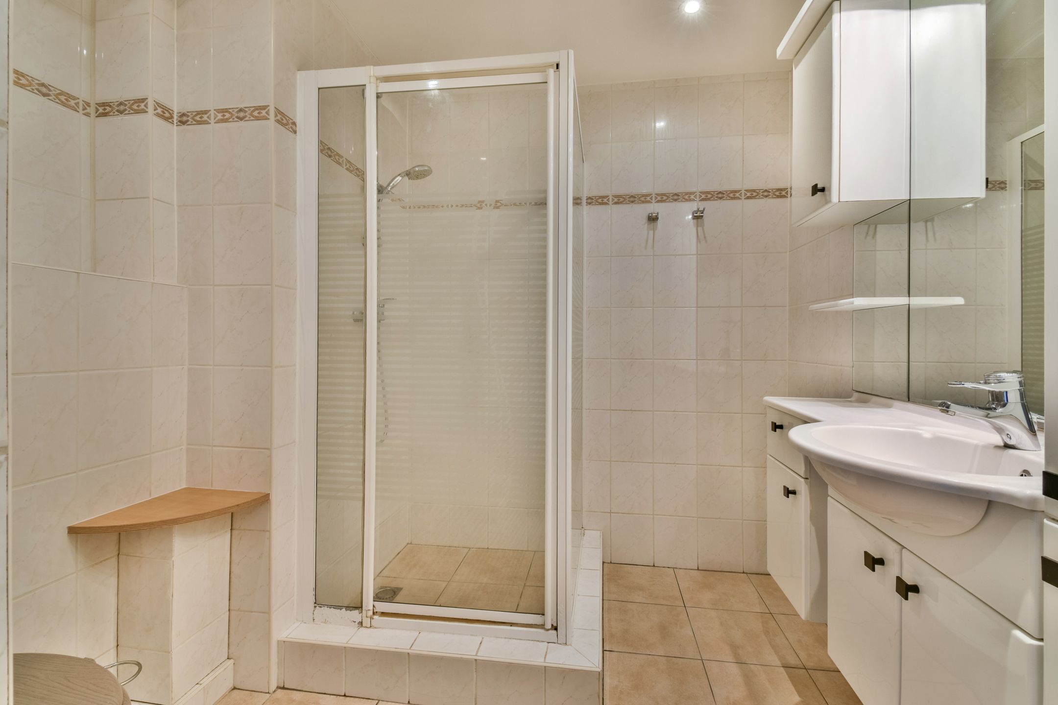 Photo 12 of Schipbeekstraat 224