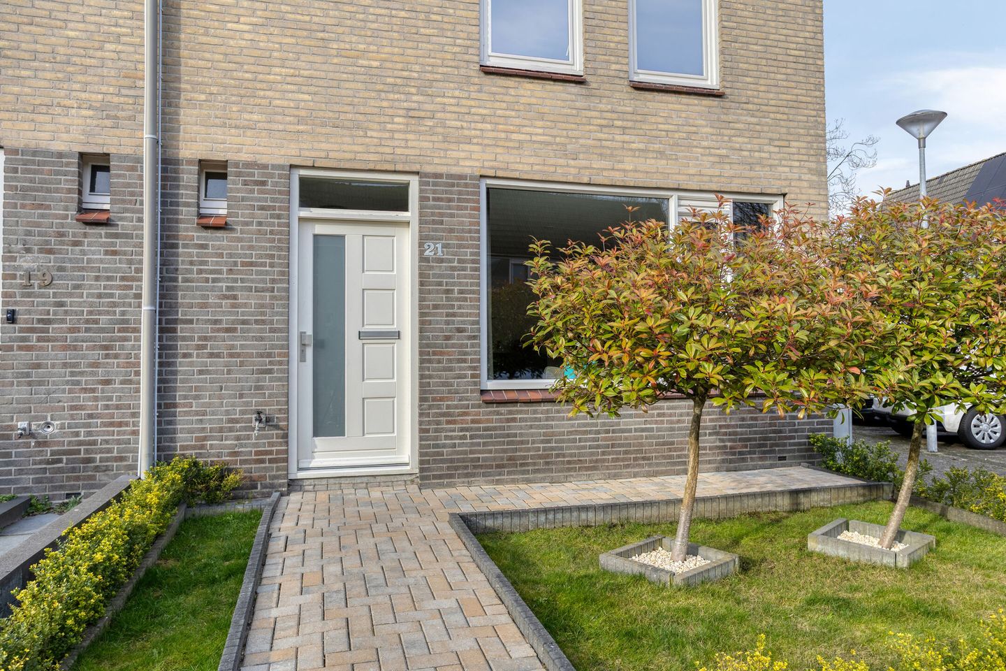 Photo 49 of Komeet 21