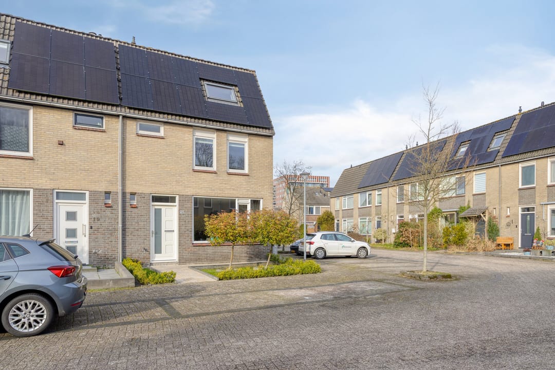 Photo 52 of Komeet 21