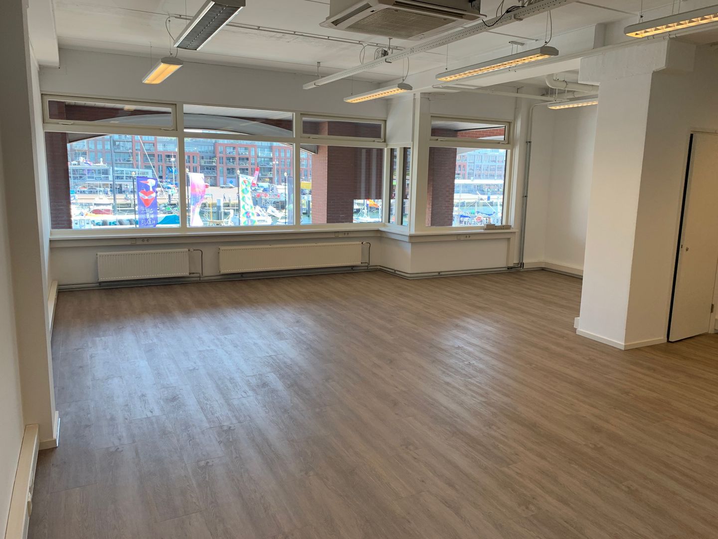 View photo 3 of Dr. Lelykade 22