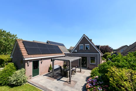 Alde Leane 22 secondary image