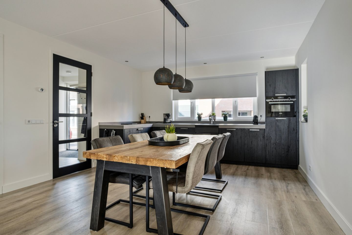 Foto 5 van Westwal 44