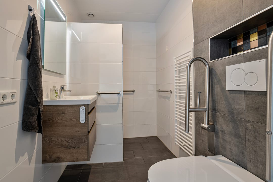 Foto 16 van Westwal 44