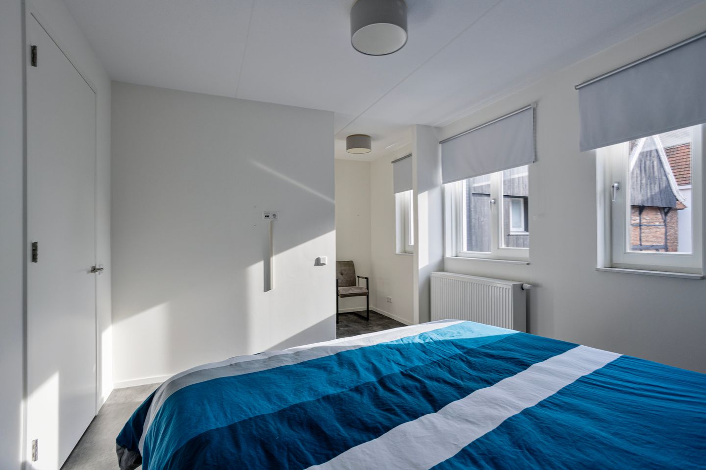 Foto 20 van Westwal 44