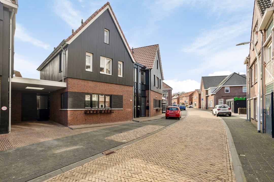 Foto 37 van Westwal 44