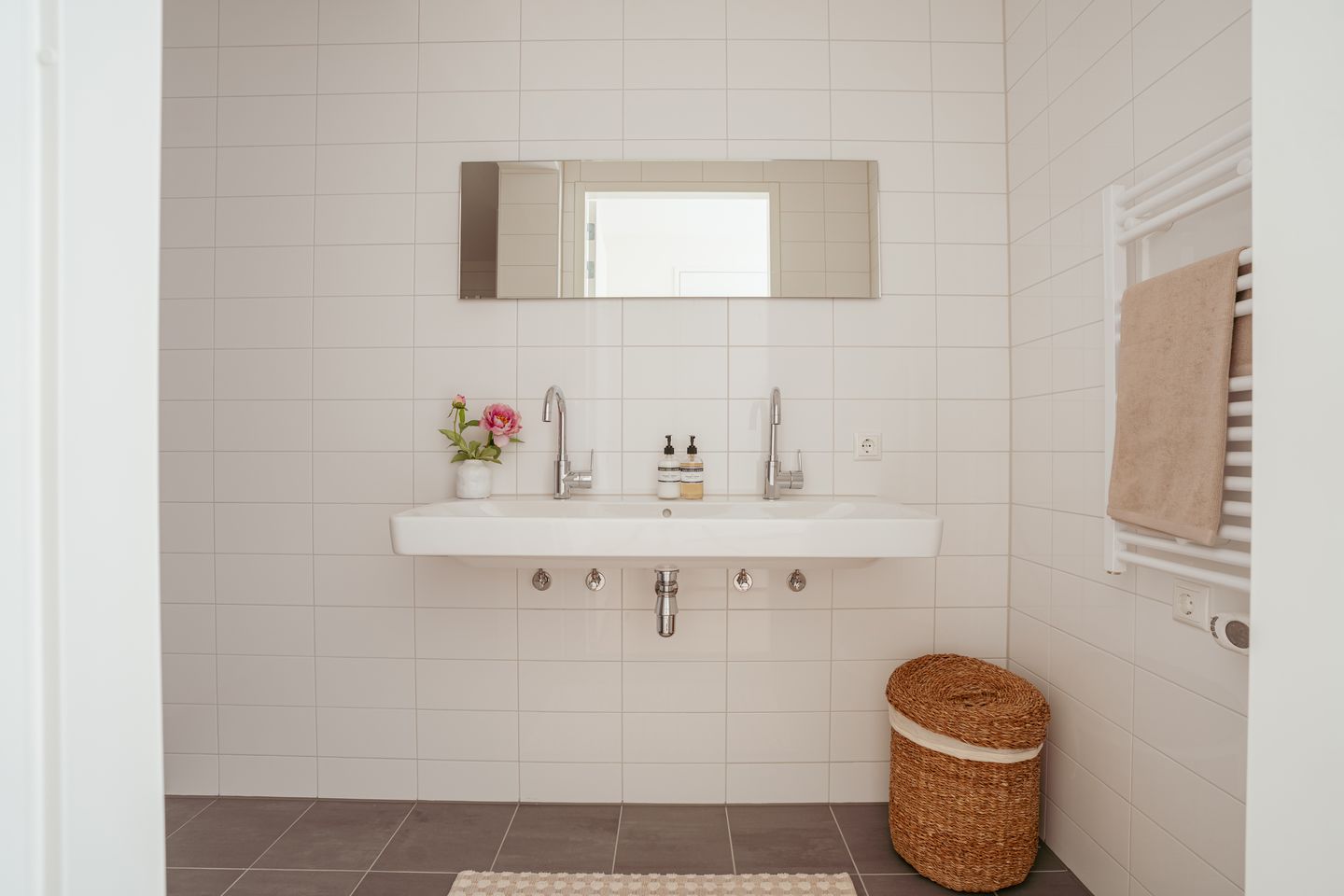 Photo 14 of Elizabeth Anscombestraat 179