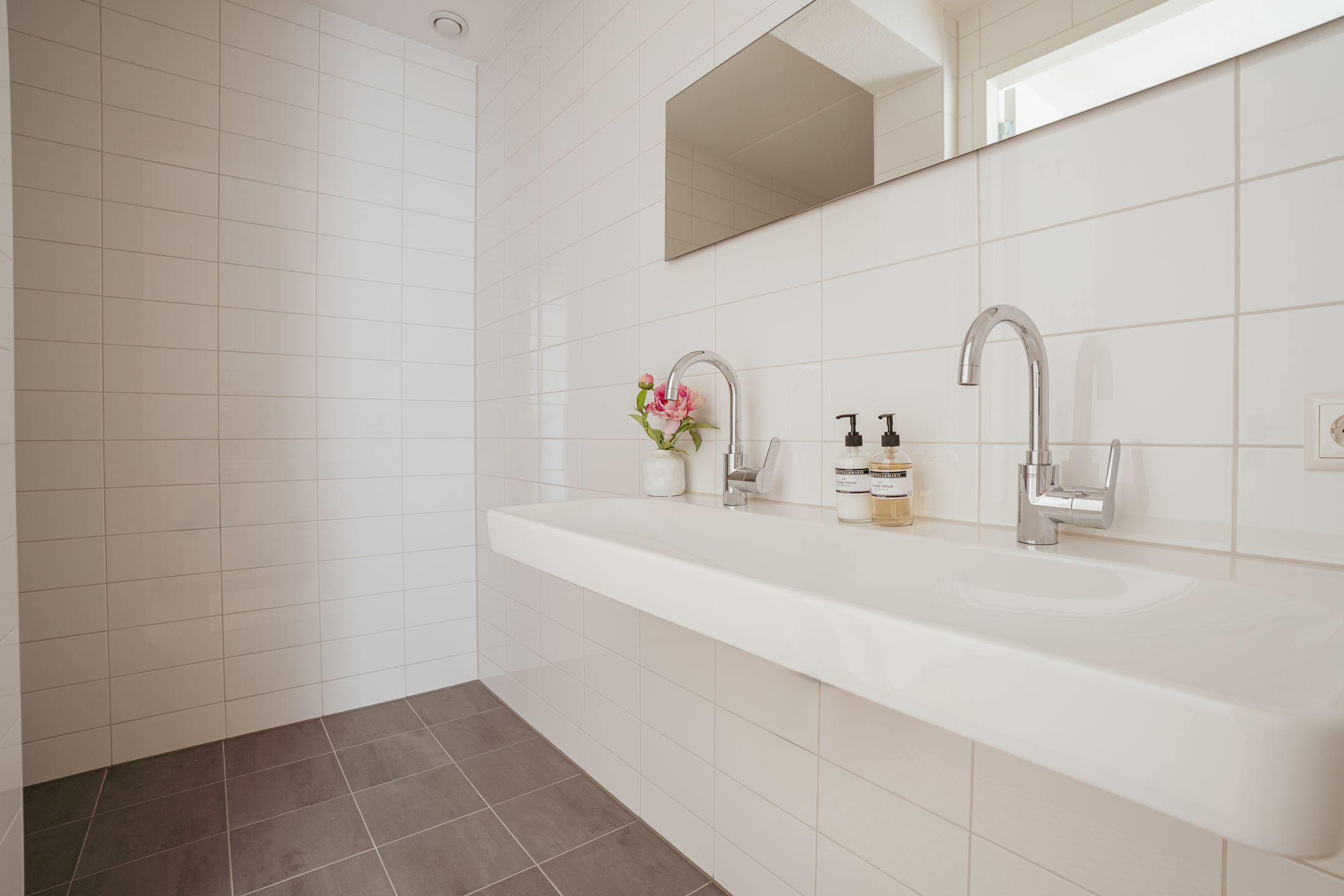 Photo 15 of Elizabeth Anscombestraat 179