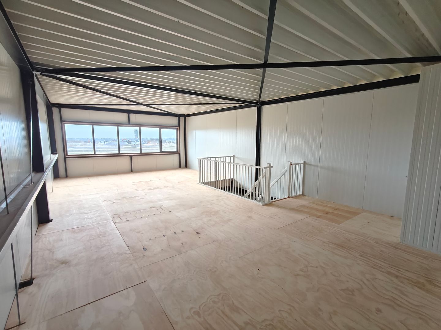 Bekijk foto 3 van Aalborgweg 2