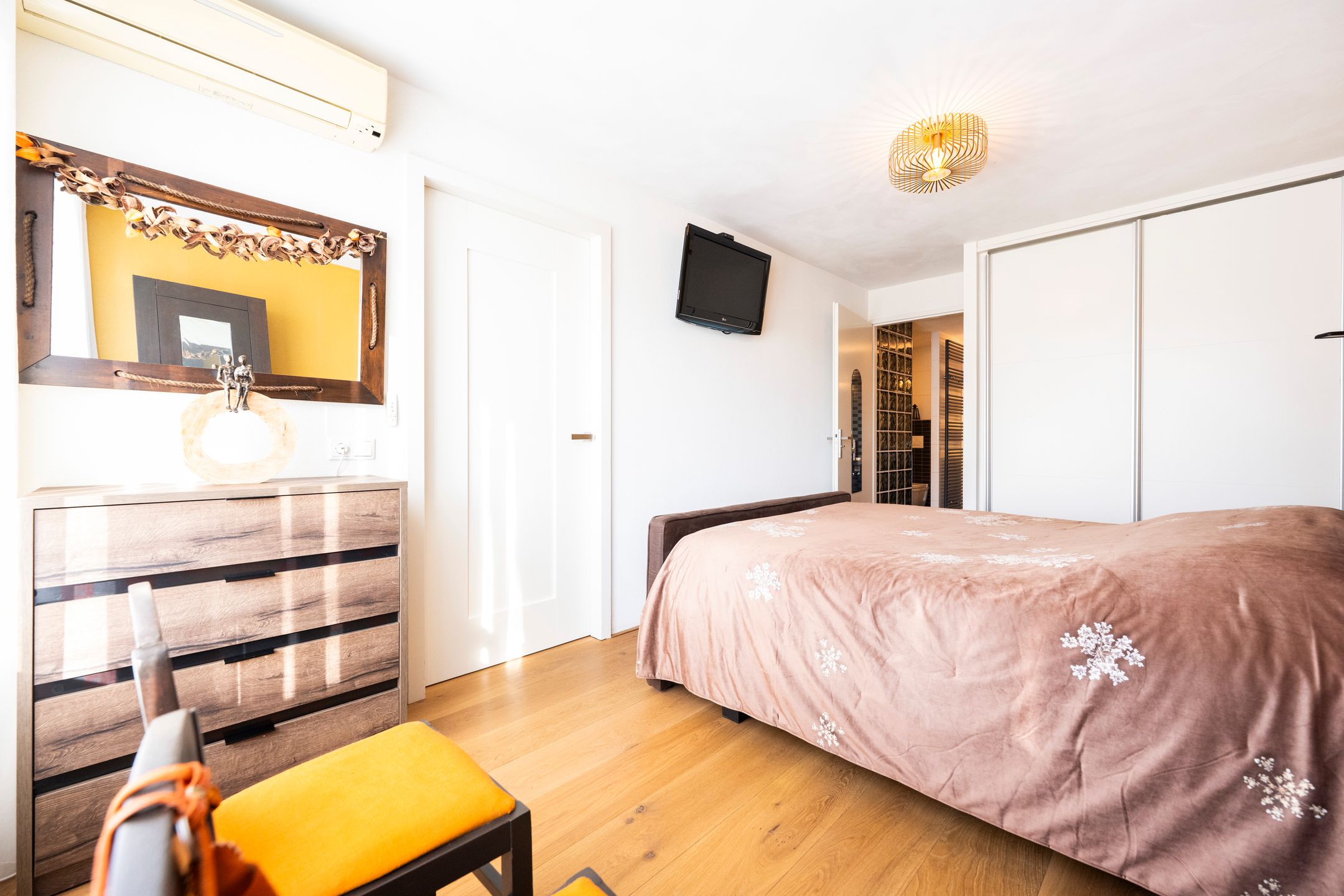 Foto 18 van Hoge Witsiestraat 30