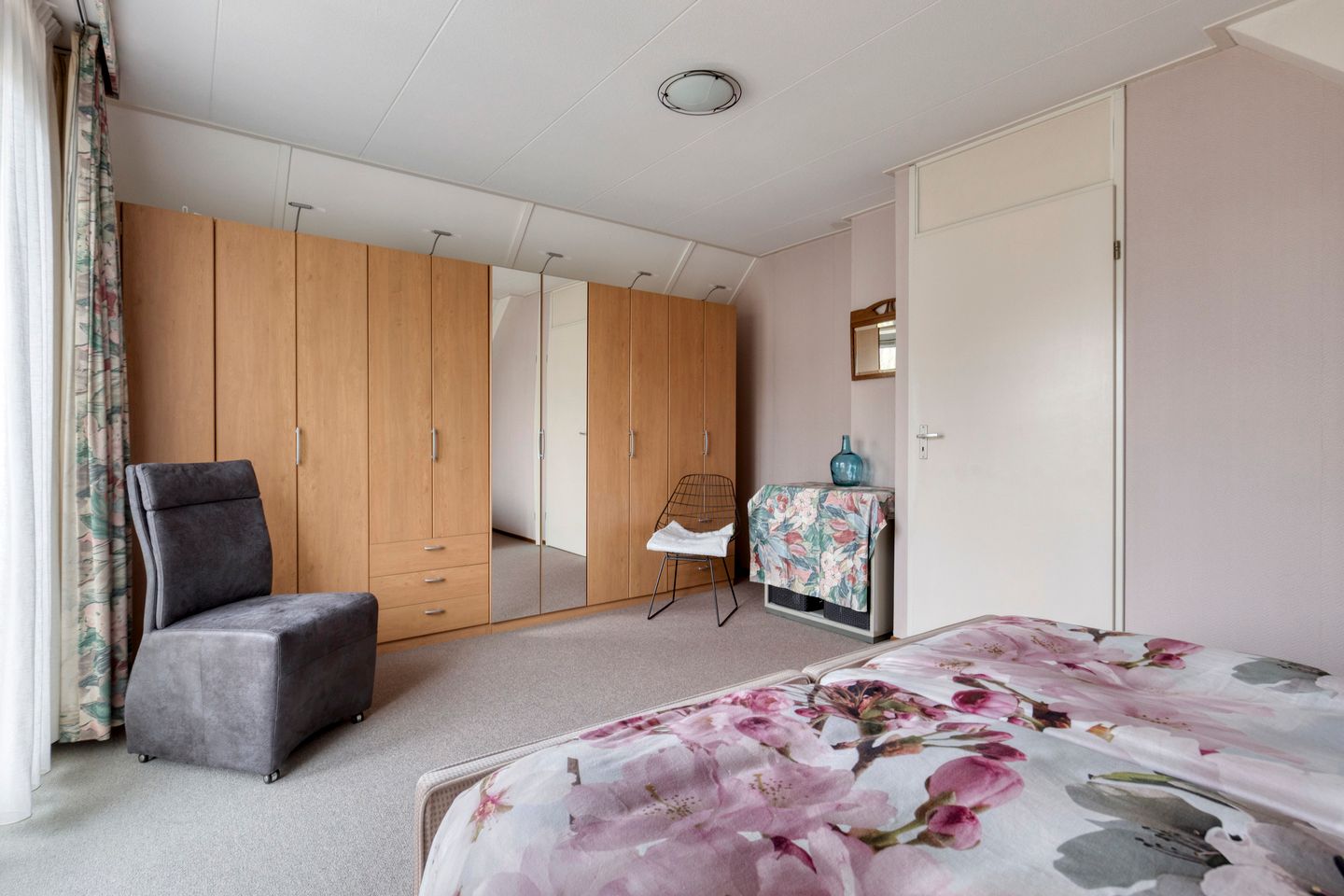 Foto 25 van Martinus Nijhofflaan 107