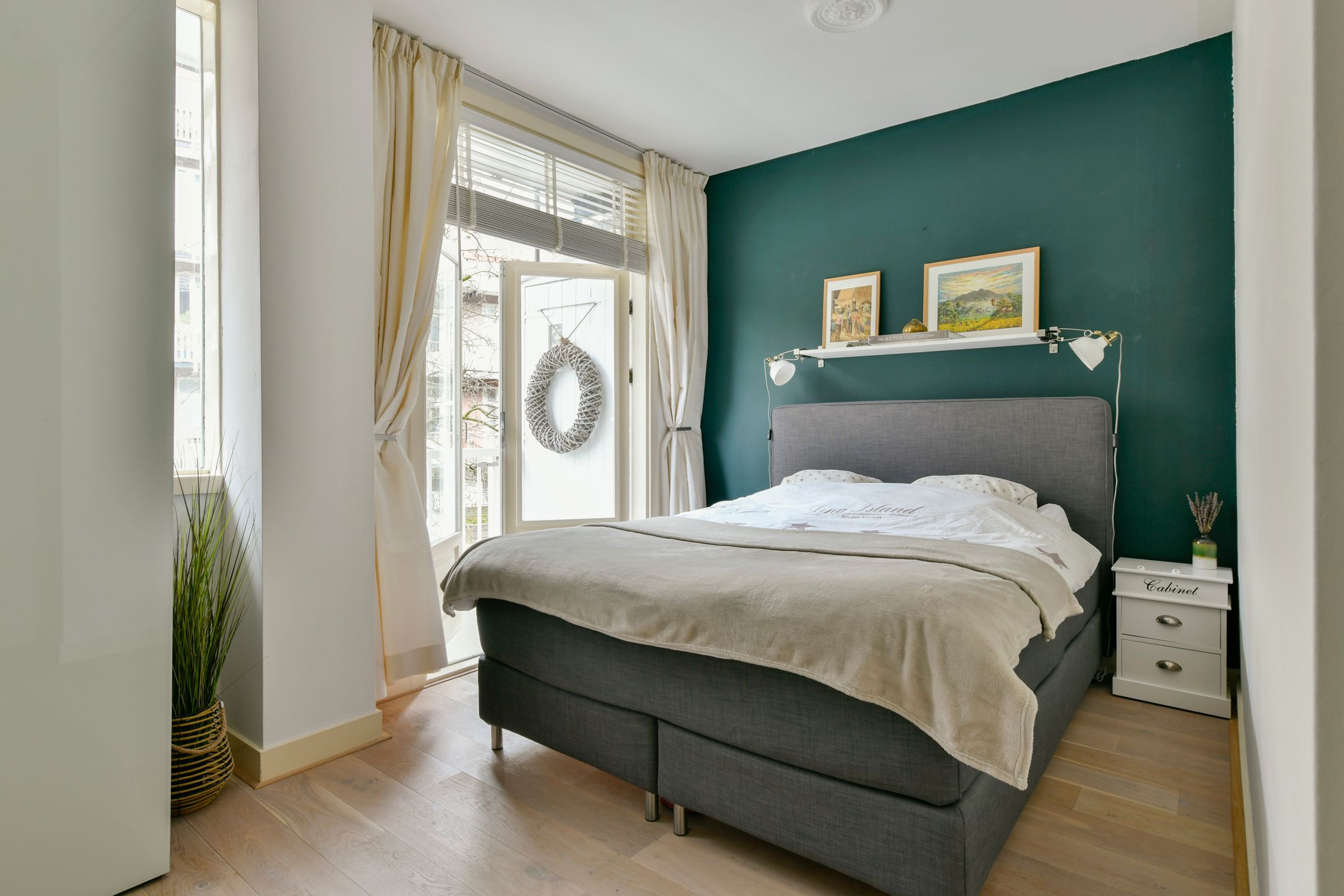 Foto 12 van Roerstraat 14-1