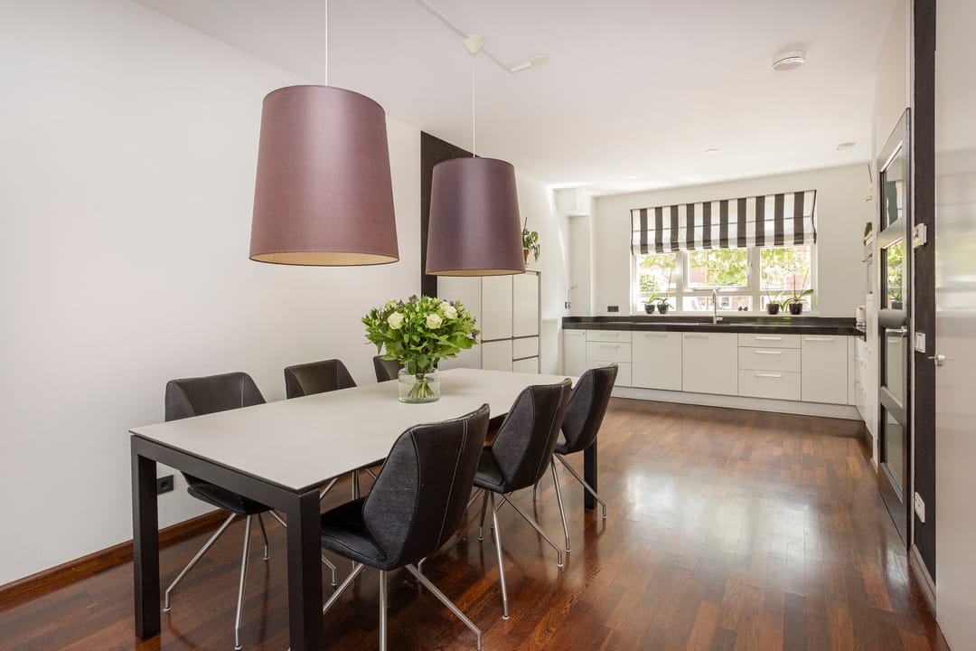 Foto 11 van Burgemeester Van den Helmlaan 6