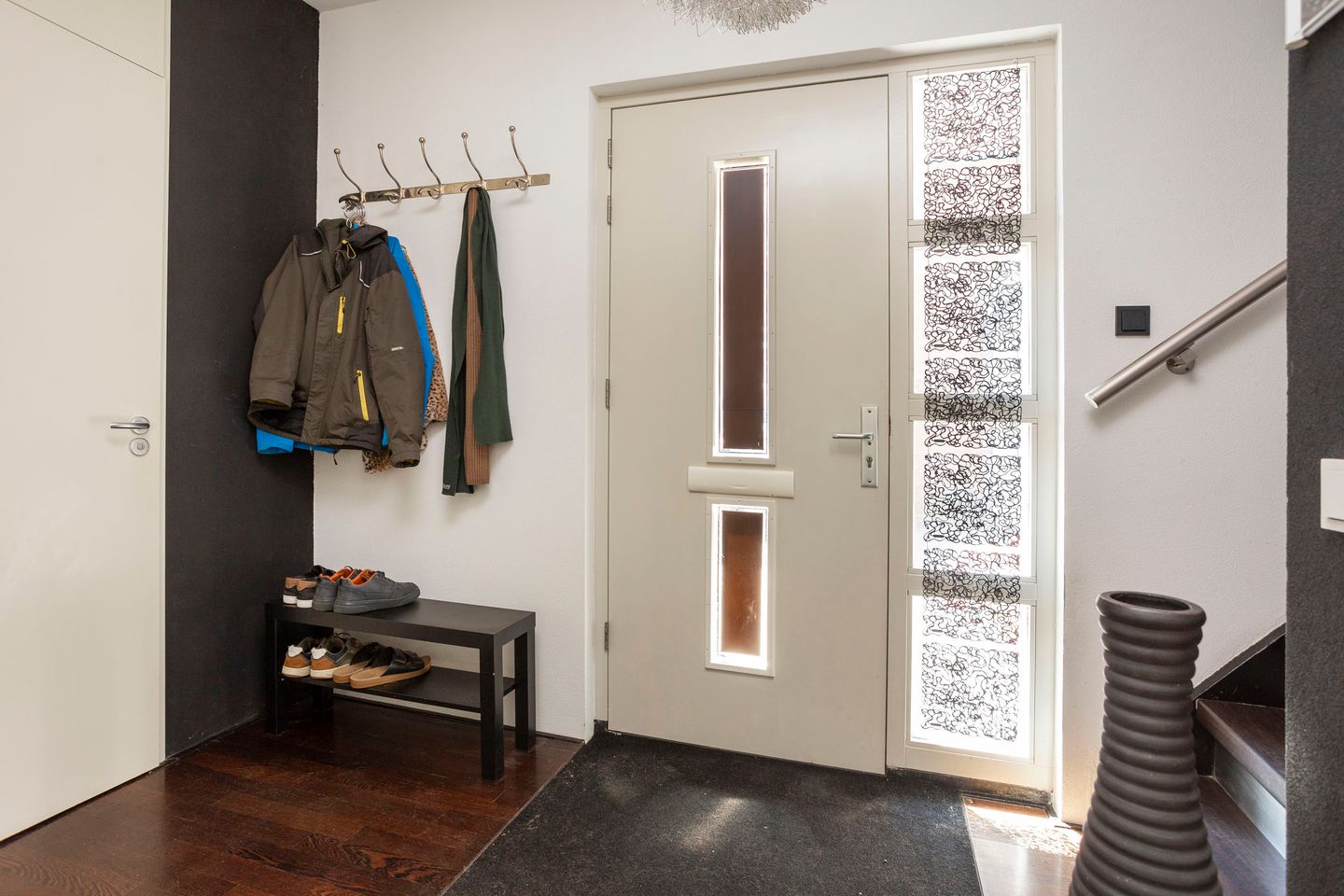 Foto 14 van Burgemeester Van den Helmlaan 6