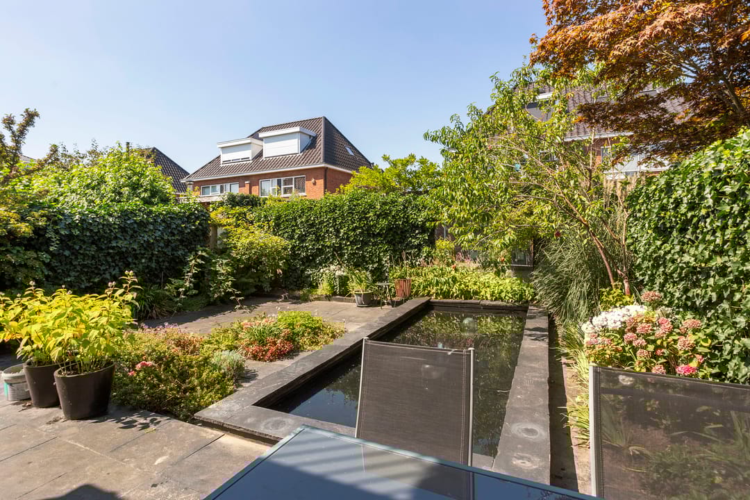 Foto 41 van Burgemeester Van den Helmlaan 6