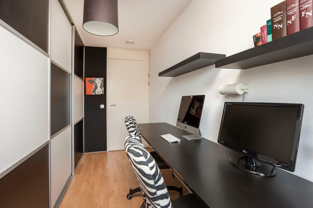 Foto 23 van Burgemeester Van den Helmlaan 6