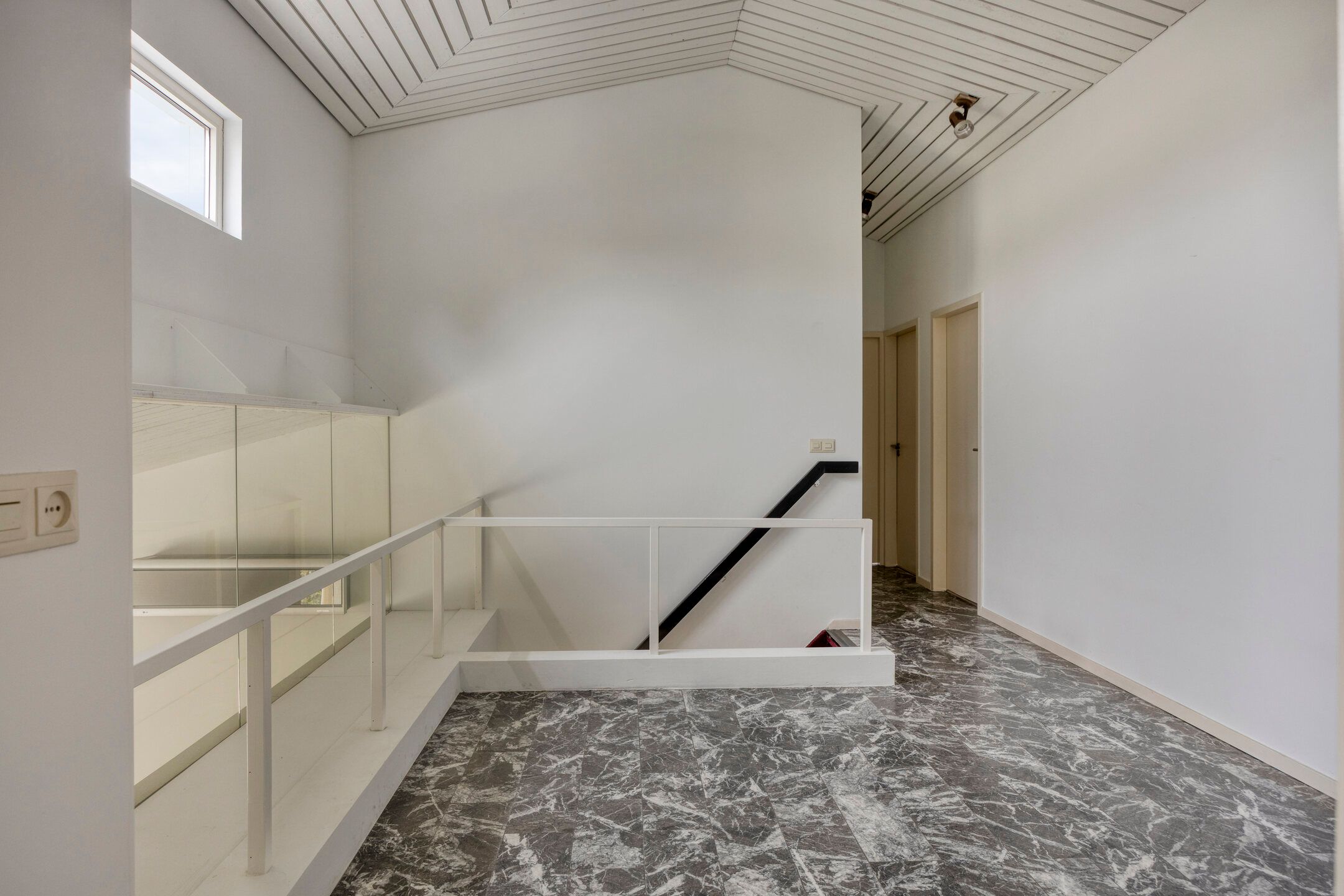 Photo 24 of Sondervick 71