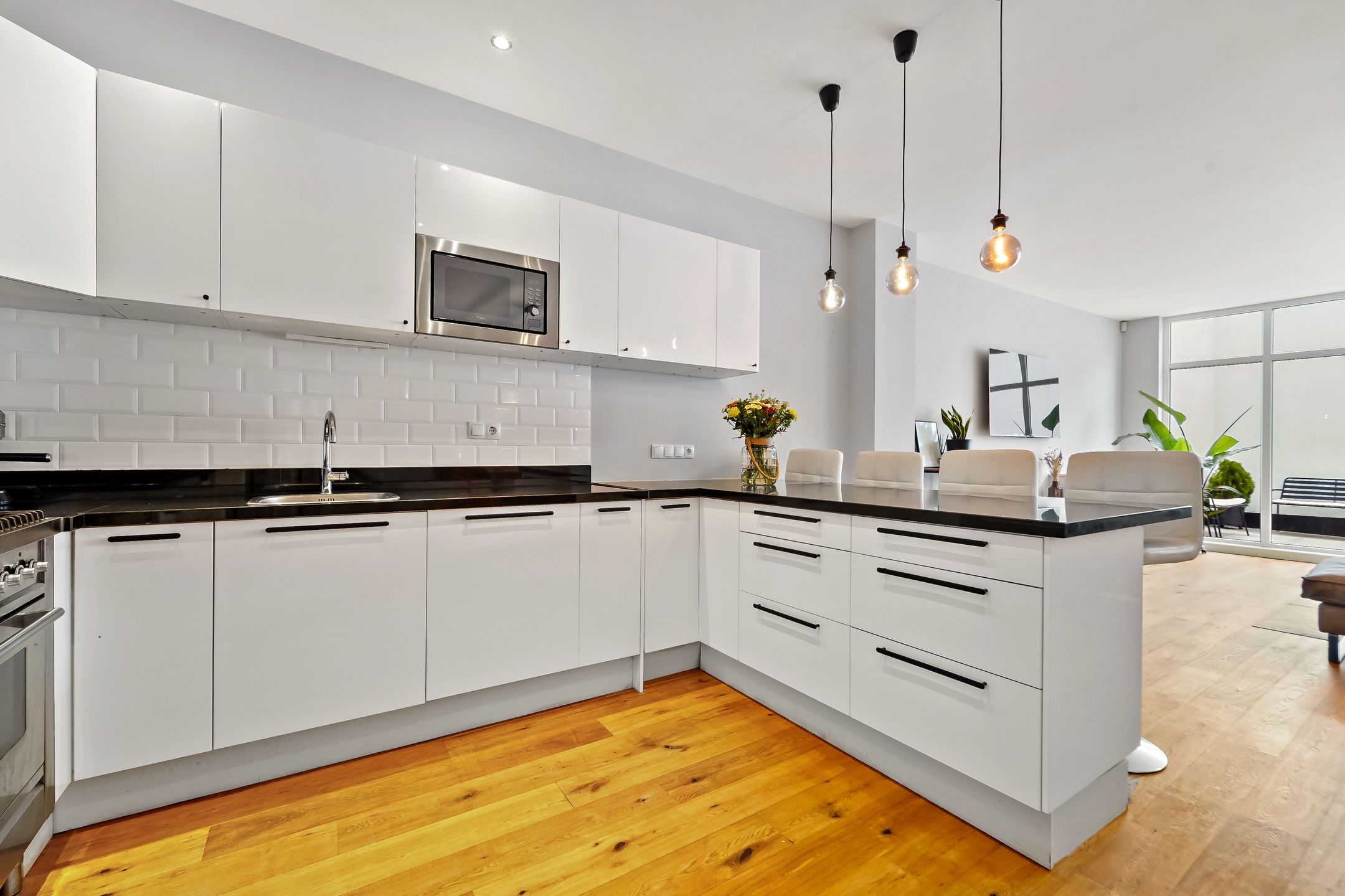 Foto 9 van Helmersstraat 87