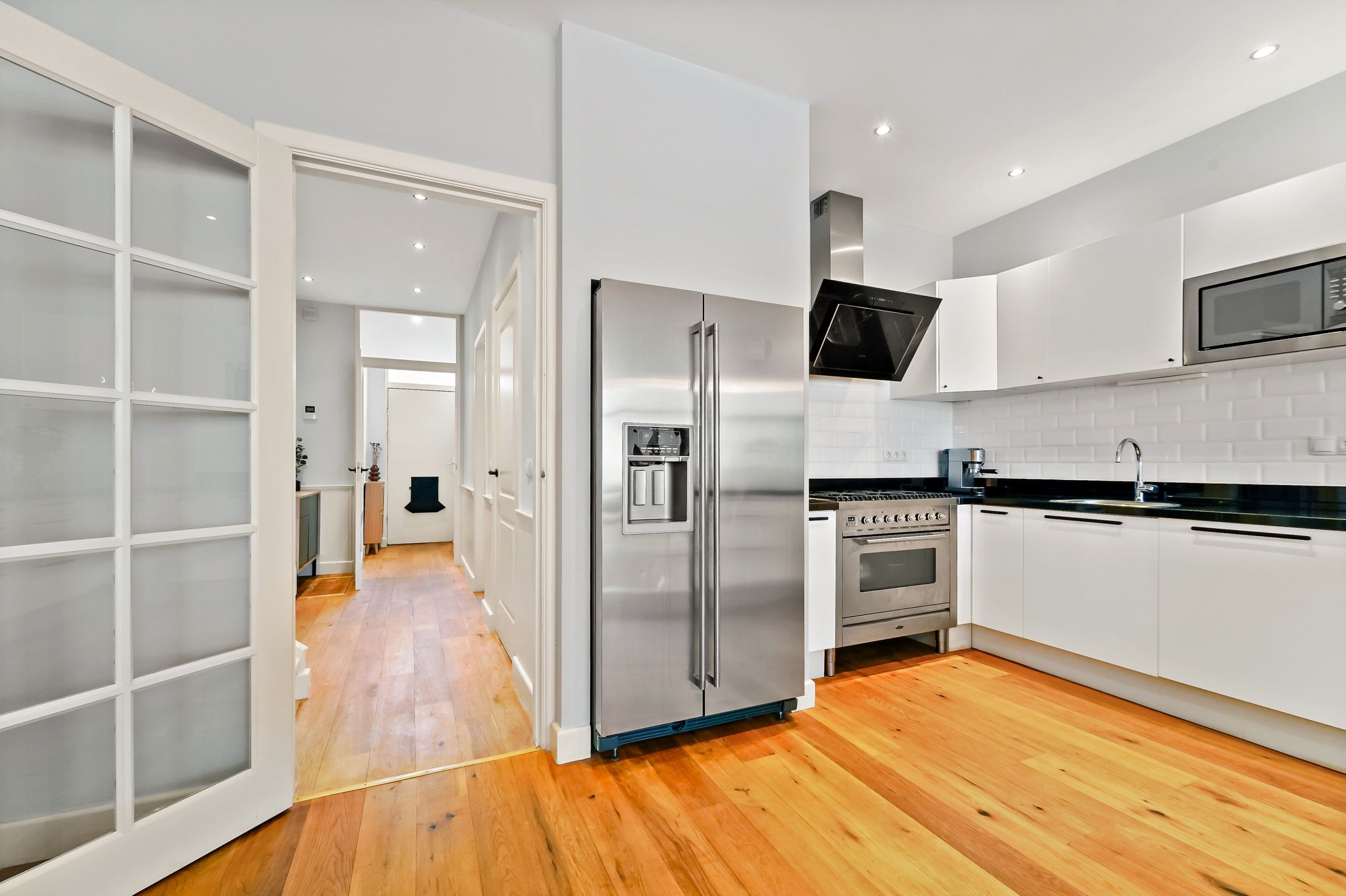 Foto 12 van Helmersstraat 87