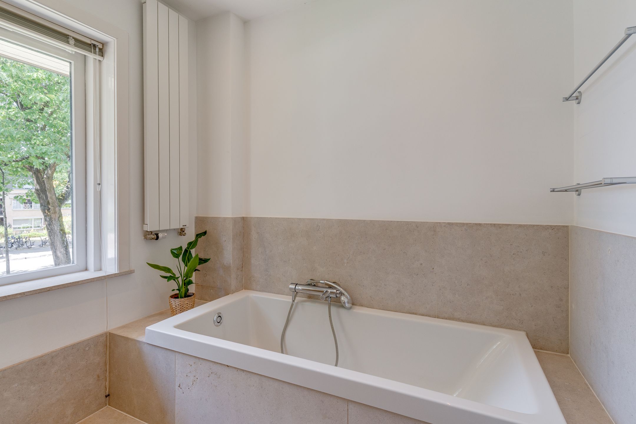 Foto 42 van Panweg 56