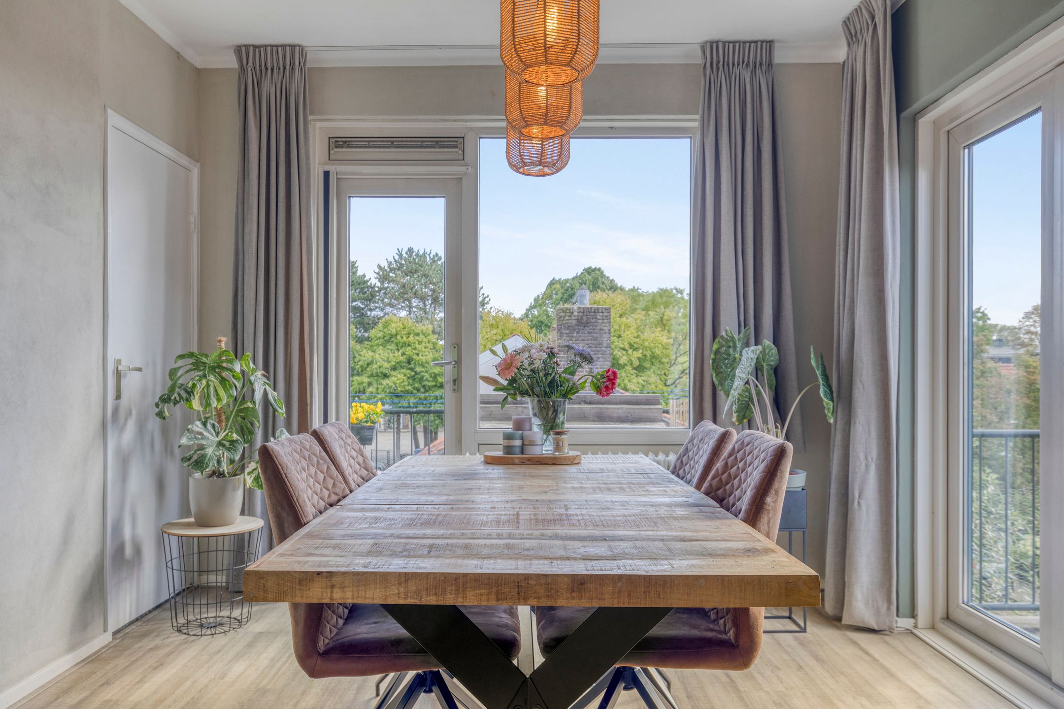 Photo 18 of Joost van den Vondellaan 57