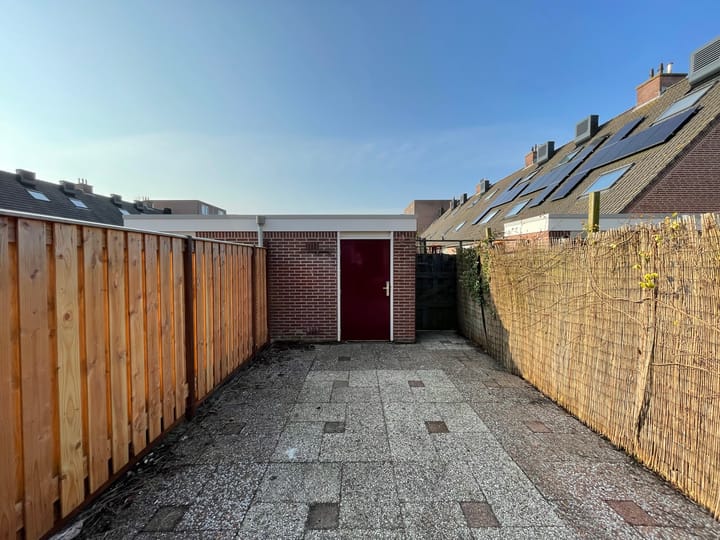 Photo 3 of M. Gandhilaan 14